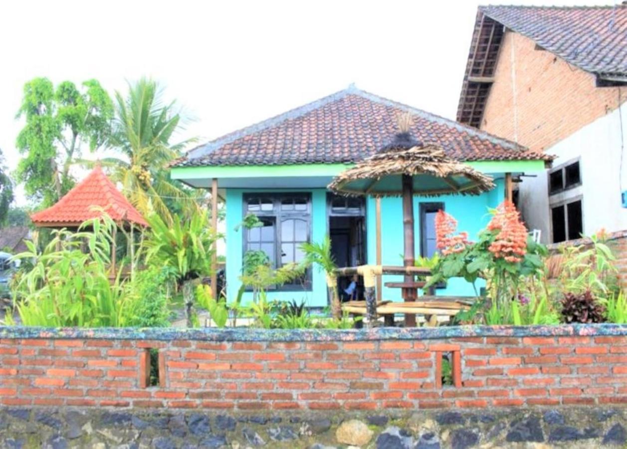 Fida Ijen Crater Guesthouse Licin Esterno foto